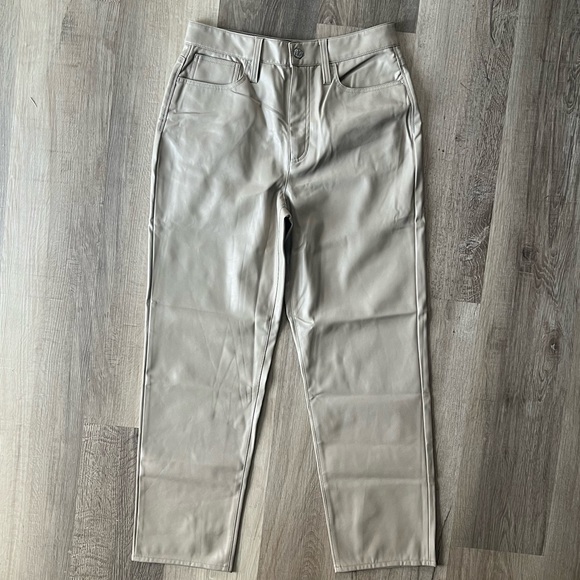 The Perfect Vintage Straight Jean: Faux Leather Edition size 29 - Picture 6 of 11